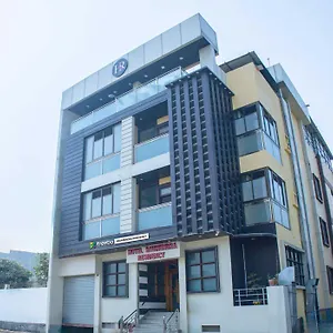 Treebo Saumendra Residency Hotel Varanasi